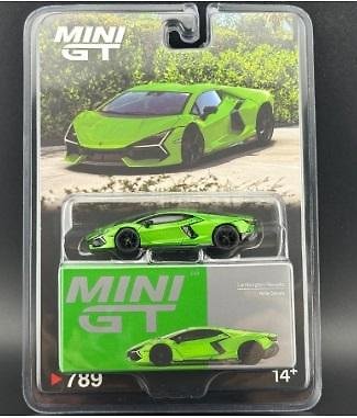 789 Lamborghini Revuelto