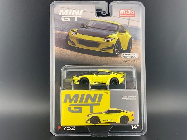 752 Nissan Z Pandem Ikazuchi Yellow