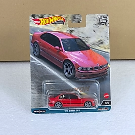 Hot Wheels Premium Uzun Kart ’01 BMW M5  , HotWheels Premium Seri