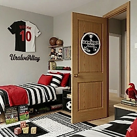 Kişiye Özel Futbol Temalı Çocuk Odası Dekor Seti – İsimli Forma Kapı Süsü İsimlik Kalemlik 4'lü Set -Siyah Beyaz