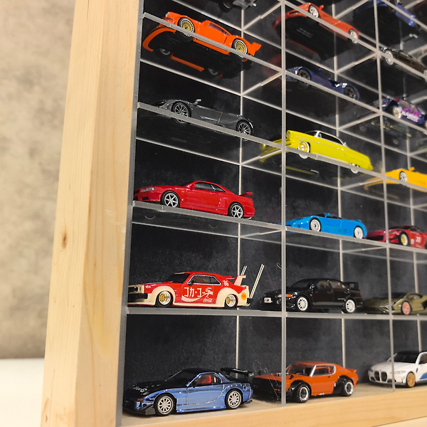 1:64 Ölçek Diecast için Ahşap Çerçeve,Pleksi Raf , Kadife Panel 32 Araç Oyuncak Araba Sergileme rafı