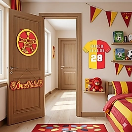 Kişiye Özel Futbol Temalı Çocuk Odası Dekor Seti – İsimli Forma Kapı Süsü İsimlik Kalemlik 4'lü Set -Sarı Kırmızı