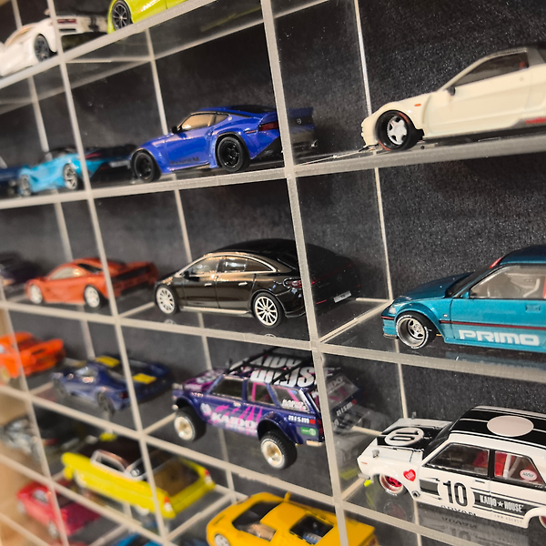 1:64 Ölçek Diecast için Ahşap Çerçeve,Pleksi Raf , Kadife Panel 32 Araç Oyuncak Araba Sergileme rafı